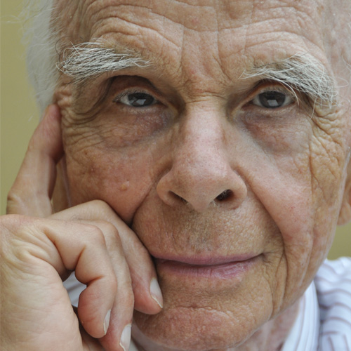 Dr. Ervin László